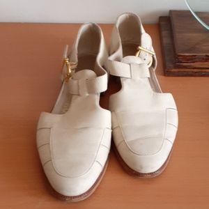 Salvatore Ferragamo Mary Jane T strap 6.5 B